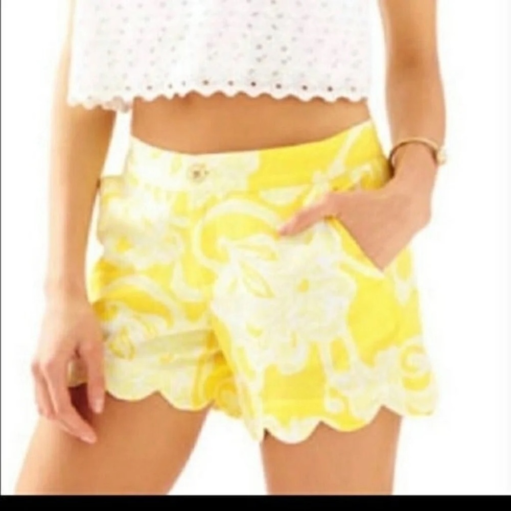 Lilly Pulitzer Yellow and White Women's Shorts